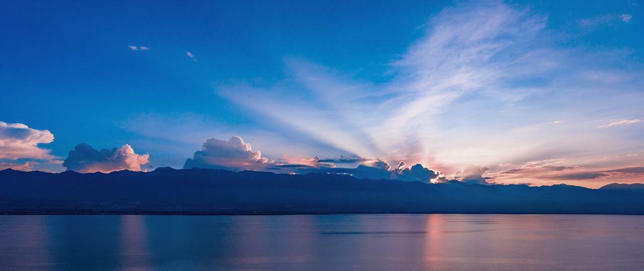 Dali Jiuxiao Star With Seaview Hotel Екстериор снимка