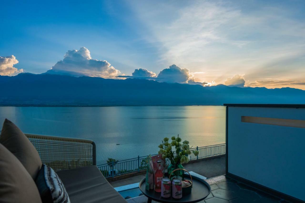 Dali Jiuxiao Star With Seaview Hotel Екстериор снимка